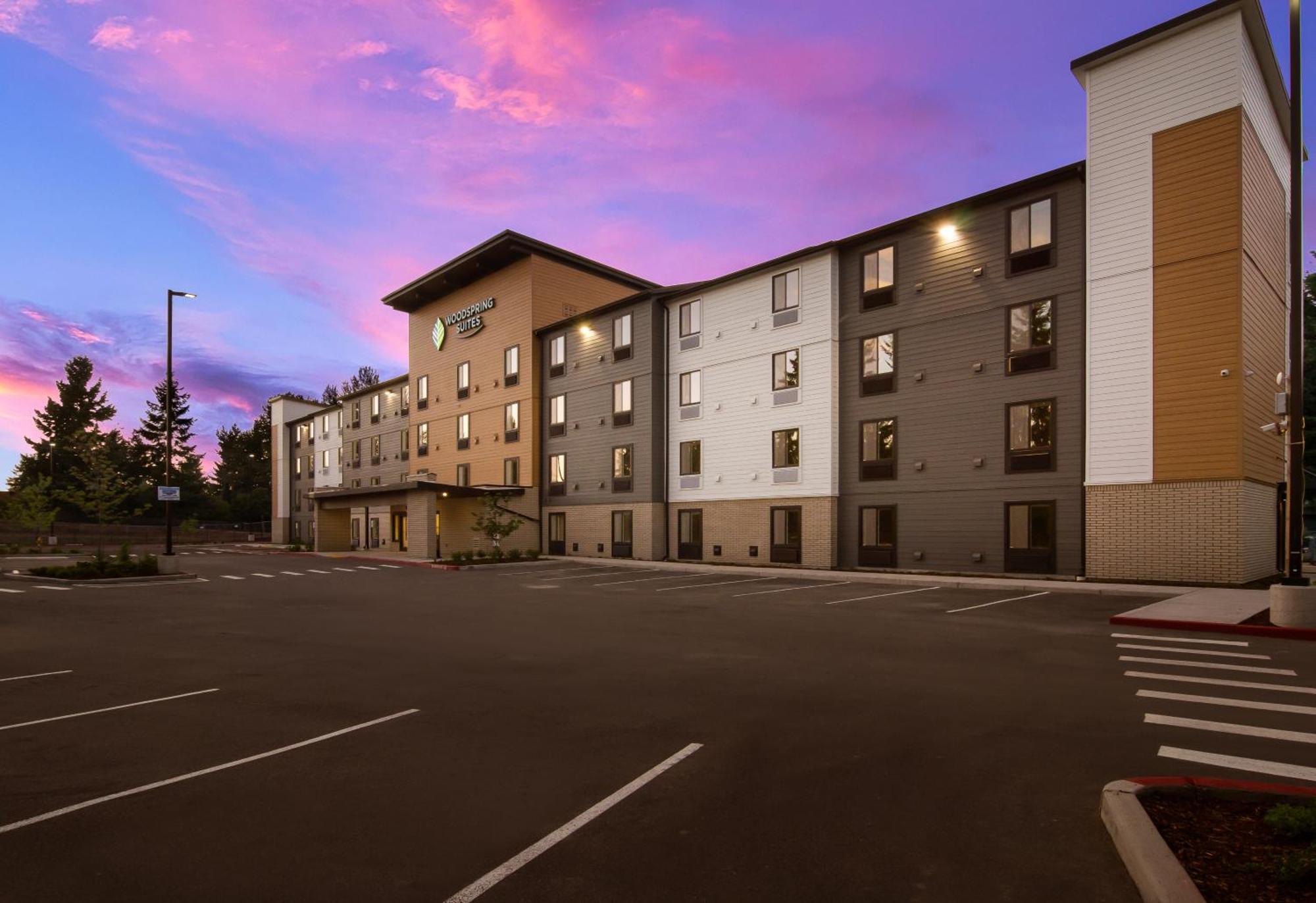 Woodspring Suites Olympia - Lacey * Olympia